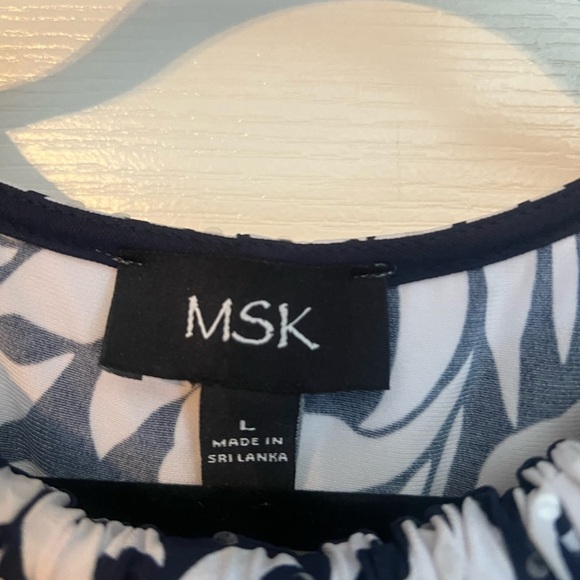 MSK Navy & White Floral spring Dress Sleeveless Ruffle Hem Size Large NWT - Picture 7 of 11